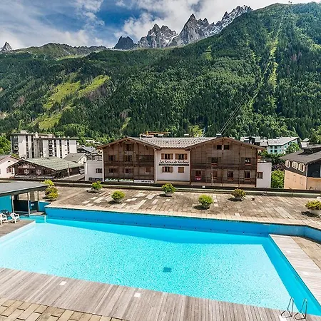 Apartment Beausite, Alpes Agency, Central Chamonix, Sleeps 2-4